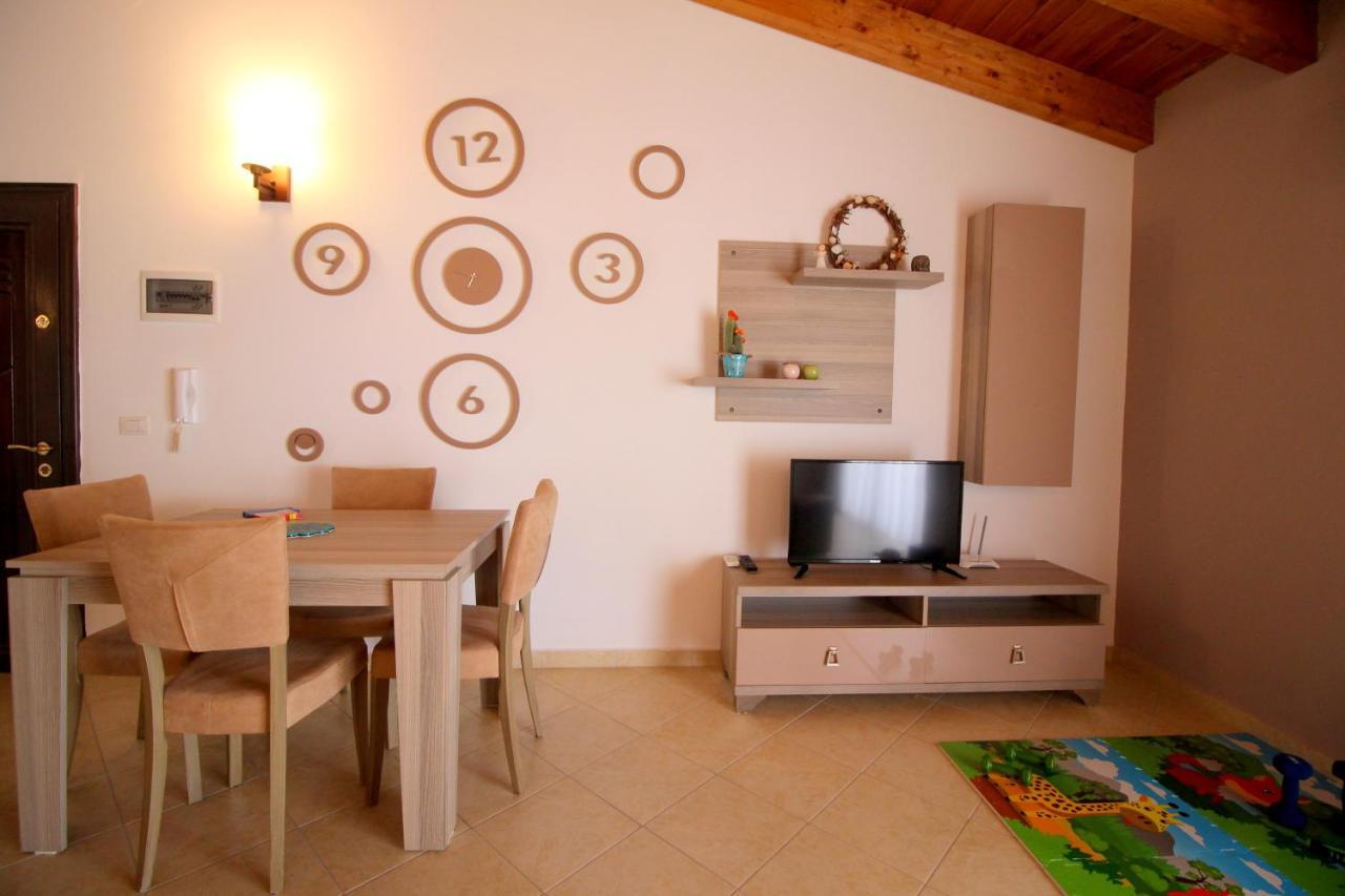 Atlantis Apartments Sarandë Buitenkant foto
