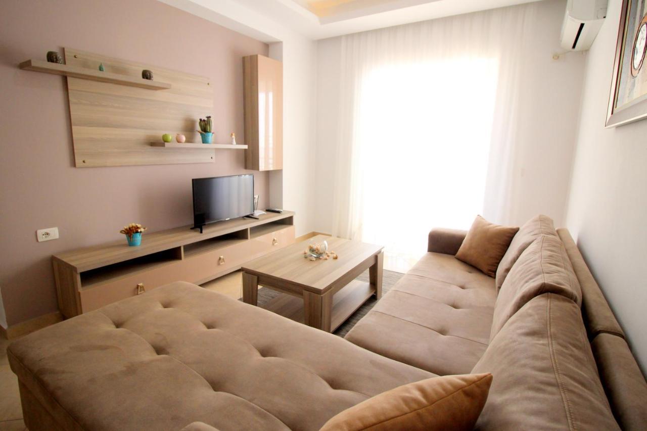 Atlantis Apartments Sarandë Buitenkant foto