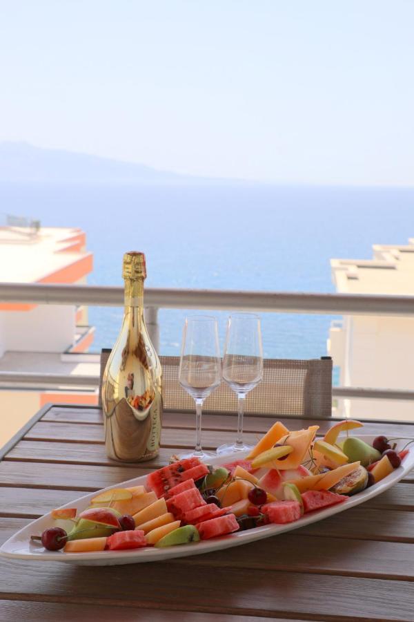 Atlantis Apartments Sarandë Buitenkant foto
