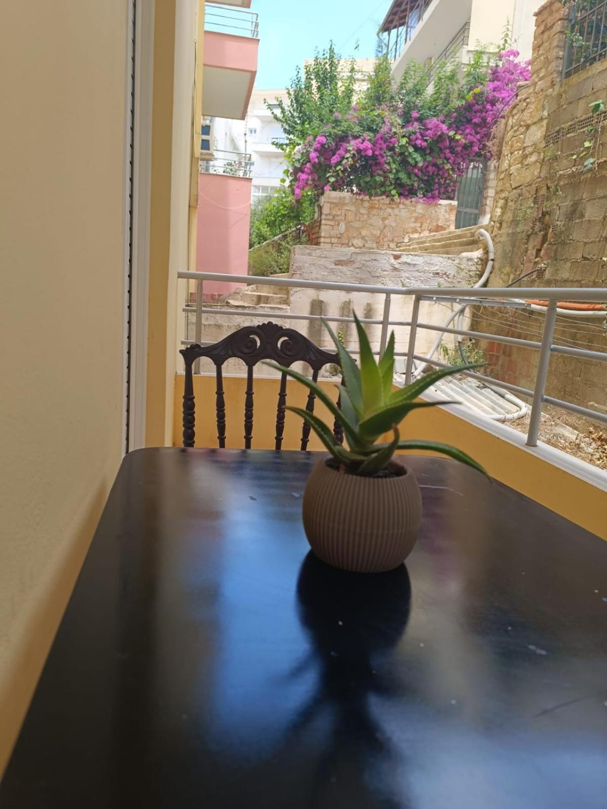 Atlantis Apartments Sarandë Buitenkant foto